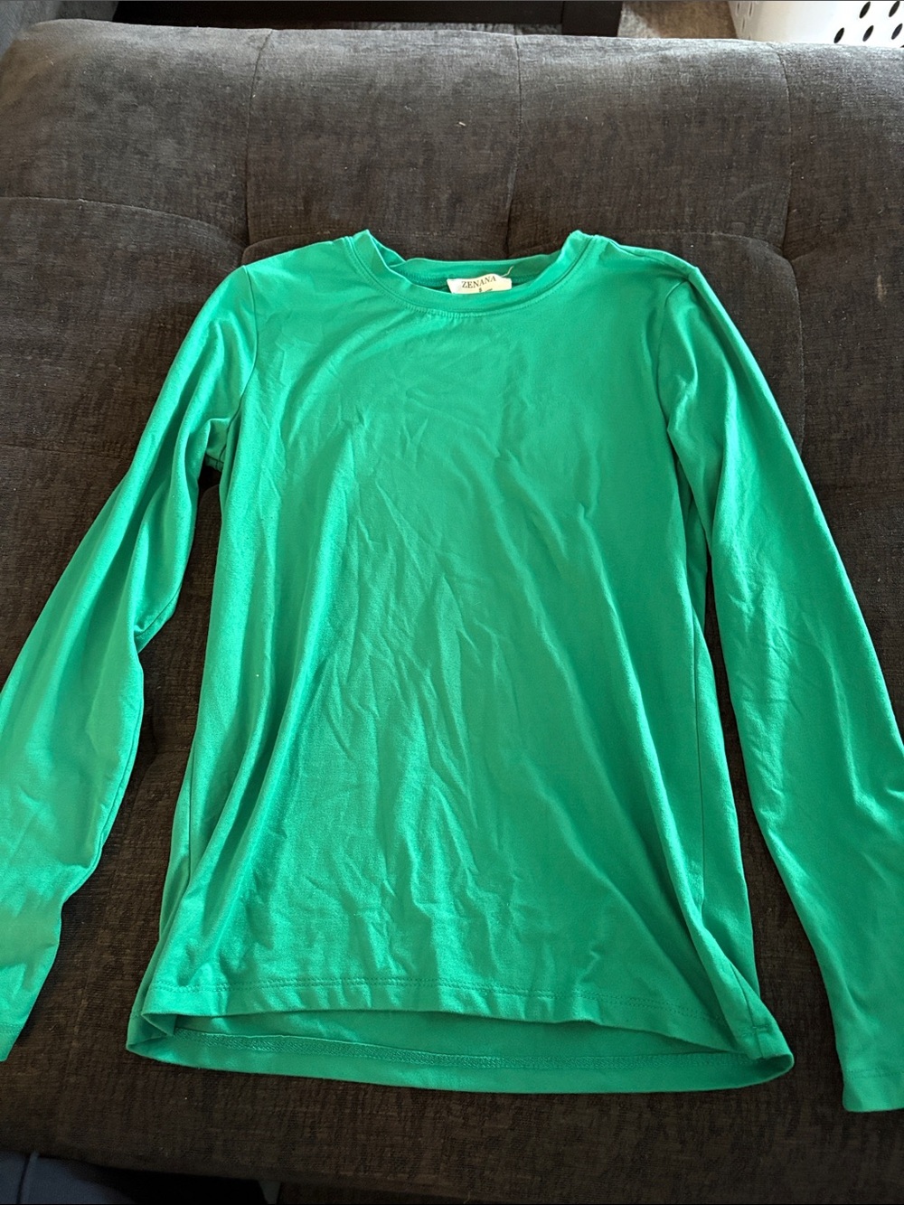 Zenana Women's Long Sleeve Crew Neck Tee in Bright Emerald